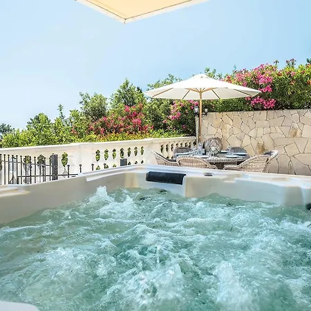 Villa Palmiers